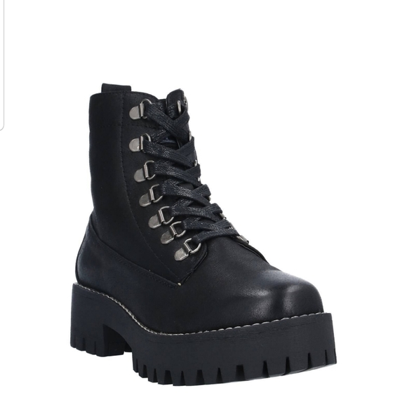 Sneaker and chelsea boot for women - Picture 8 of 16